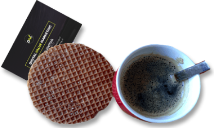Kopje koffie met stroopwafel