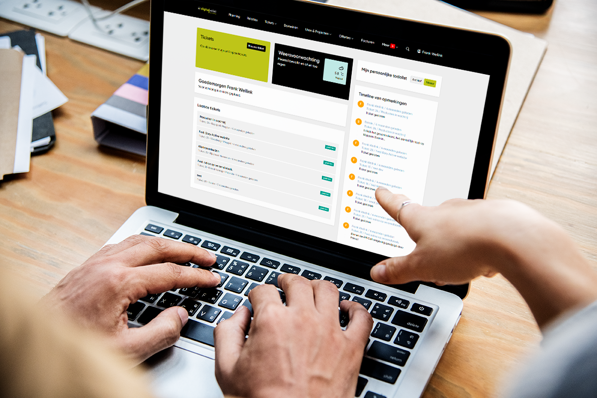 CloudMonkey Klanten- en Management beheersysteem
